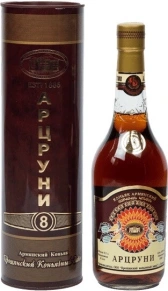 Коньяк Арцруни, 8 лет, 0.5 л (п/у)