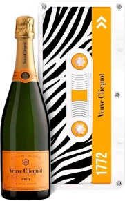 Шампанское Brut, Veuve Clicquot, 0.75 л (п/у)