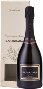 Игристое вино Мускат Полусладкое, Балаклава, 0.75 л (п/у)
