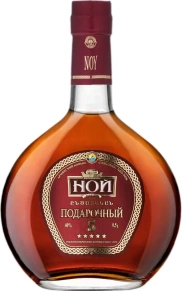 Коньяк Подарочный, Ной, 5 zvezd, 5 лет, 0.5 л (п/у)