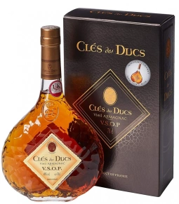 Арманьяк Cles des Ducs, VSOP, не менее 4 года, 0.7 л (п/у)