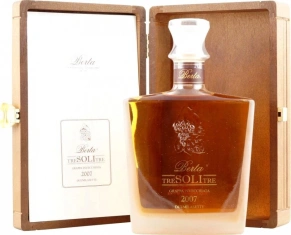 Граппа Tre Soli Tre, 8 лет, 0.7 л (п/у)