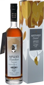 Водка Тутовый Серебро, Арцах, 1 год, 0.75 л (п/у)