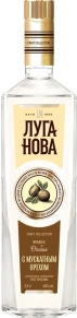Водка С Мускатным Орехом, Луганова, 0.5 л