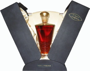 Коньяк L'Esprit de, Courvoisier, 75 лет, 0.7 л (п/у)