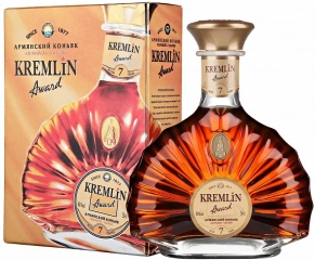 Коньяк Kremlin Award, 7 лет, 0.5 л (п/у)