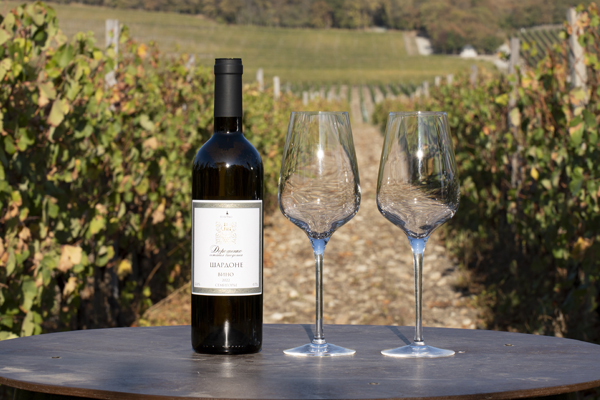 Вино Шардоне Доротенко.jpg